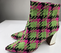 Betsey Johnson Womens Jackyy Zipper Knit Booties, size 11 - $79.20