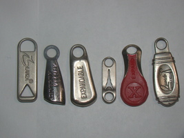 Lot of (6) Assorted Luggage Replacement Zipper Pulls - £7.92 GBP