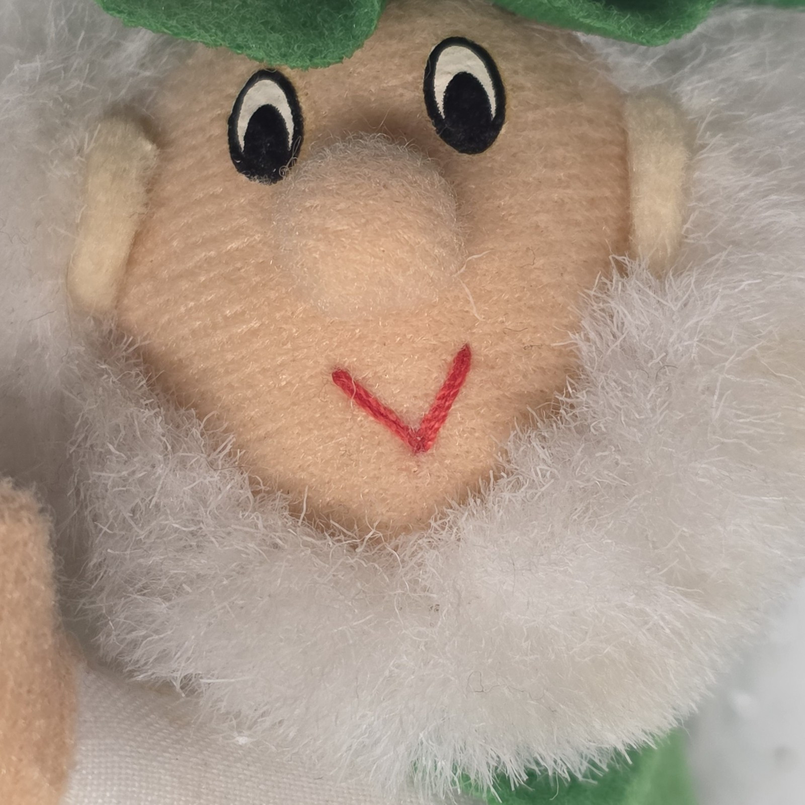 Vintage Pencil Hugger Finnegan Kiddiefun Leprechaun St. Patrick’s Day Mini Plush Item image 10