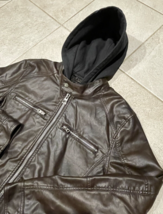Guess Men&#39;s Removeable Hooded Faux Leather Moto Biker Bomber Jacket Brow... - €31,99 EUR