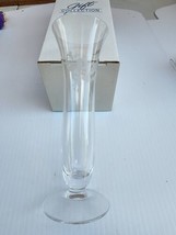 1 (One) Avon Hummingbird Lead Crystal 7" Bud Vase - $19.79