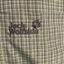 JACK WOLFSKIN OUTDOOR COLLECTION BROWN PLAID COLLAR SHORT SLEEVE QMC SHI... - $25.98