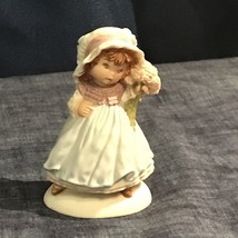 Hallmark Porcelain Figurine  1983- Red Haired Girl  with Flower Bouquet - $7.69