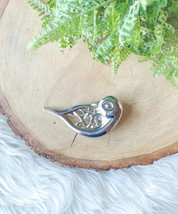 VTG Neiman Marcus Parrot Bird Silver Scarf Clip Barrette Brooch Pin - £14.38 GBP