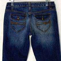 Squeeze Jeans Med Wash 7/8 Straight Leg 5 Pocket Stretch Button Zip - $18.50