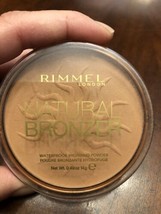 Rimmel London Natural Bronzer - Sun Light, 0.49 Ounce - £7.52 GBP