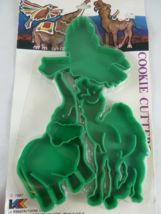 Vintage Cookie Cutters Bird Elephant Camel by LK Manufacturing New in Pa... - £7.74 GBP