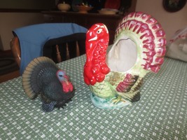 2 Vintage Thanksgiving Ceramic Turkey Planter &amp; Resin Turkey Figurine Decor - £7.82 GBP