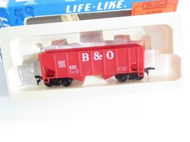 Ho Trains Vintage LIFE-LIKE B &amp; O HOPPER- Latch COUPLERS- New In The BOX- S31C - £3.93 GBP
