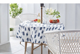 Everhome™ Ikat Stripe 70-Inch Round Tablecloth in White/Blue with Umbrella Hole - £18.44 GBP