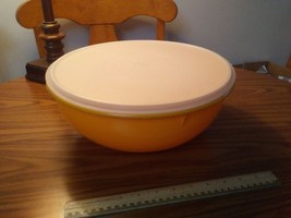 Tupperware fix n mix bowl 26 cup - $23.74