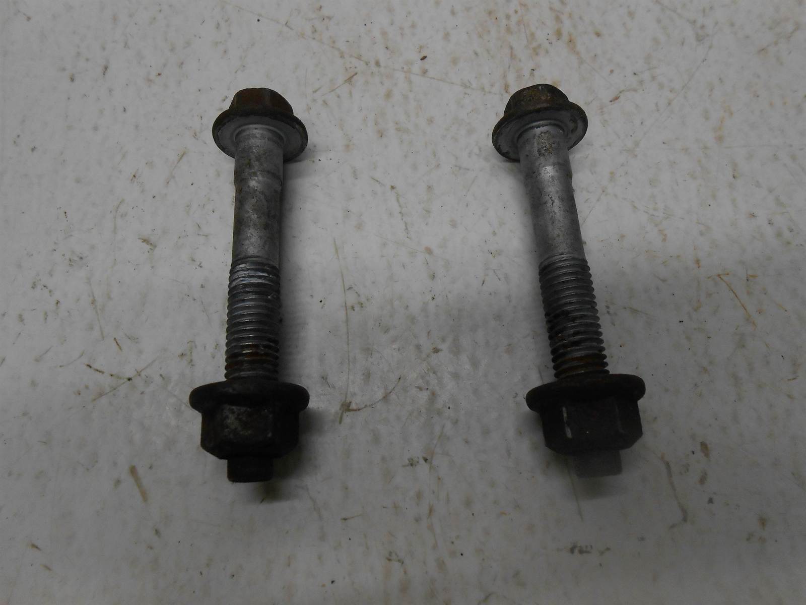 2008 Jeep Commander Front Cradle Differential Mount Bolts - $29.99