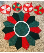 Hand Made Quilted Christmas Snowflake Doily &amp; 4 Hot Pads Set Vintage - £10.95 GBP