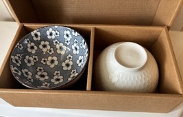 Set of 2 Blue and White Porcelain Japanese Style Bowls with Gift Box - $24.70