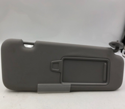 2017-2020 Hyundai Elantra Passenger Sun Visor Illuminated Gray OEM B03B64006 - $49.49