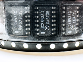 5PCS UC2843AD Motorola Current Mode PWM Controller 30V 1A 500kHz SOIC-14 - $6.00