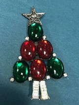 Estate Large Green &amp; Red Oval Jelly Cabs w Lacey Silvertone Star Topper Christma - $39.12