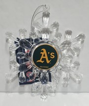 Oakland A&#39;s Acrylic Snowflake Ornament - MLB - $231.97 MXN