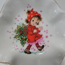 Lefton China Christmas Soap Dish 443P Little Girl Carrying Holly Vtg - £11.60 GBP