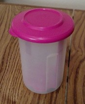 NEW Tupperware Mini PICK A DELI Clear w Pink seal and lifter Strainer Olive - £22.67 GBP