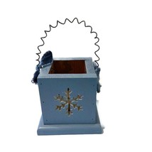 Handcrafted Wood Snowflake Candle Box Spiral Wire Handle Plaid Holiday Christmas - £7.88 GBP