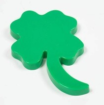 Vintage Tupperware Green Lucky 4 Leaf Clover Shamrock Cookie Cutter #1316 - $7.91