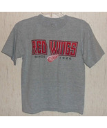 BOYS NHL DETROIT REDWINGS HEATHER GRAY T-SHIRT   SIZE L (12-14) - $302.33 MXN