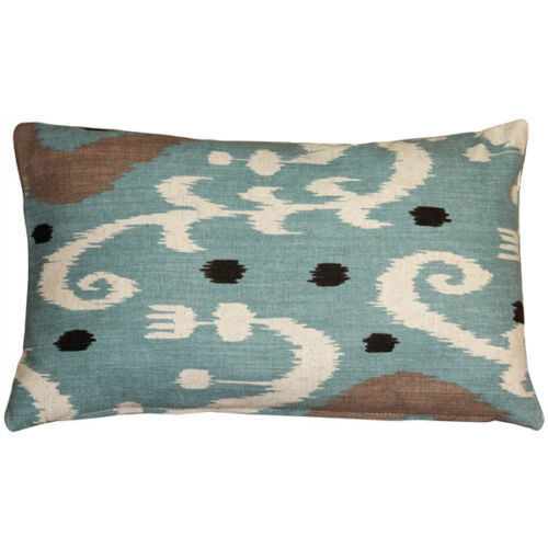 Pillow Decor - Indah Ikat Blue 12x20 Throw Pillow (VB1-0029-02-92) - £31.93 GBP