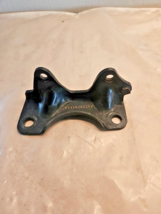 Detroit Diesel DD15 Engine Fuel Rail Support Bracket A4720761140 OEM - $19.10