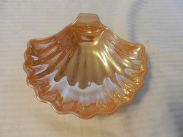 Vintage Yellow Opalescent Clam Shell Dip Serving Bowl 7&quot; wide 6.25&quot; x 1.... - £31.27 GBP