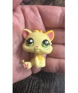 1) Rare Littlest Pet Shop LPS - AUTHENTIC Yellow Baby Kitty Cat #1649 - $321.02 MXN