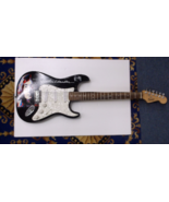 John Lennon Beatles Fender Guitarra Eléctrica Pintado a Mano Wow - $1,389.41 CAD