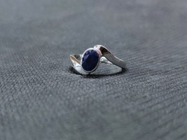 Sterlingsilber Blau Saphir Band Natürlich Ring 5 X 7 MM Ovaler Ring - £32.22 GBP