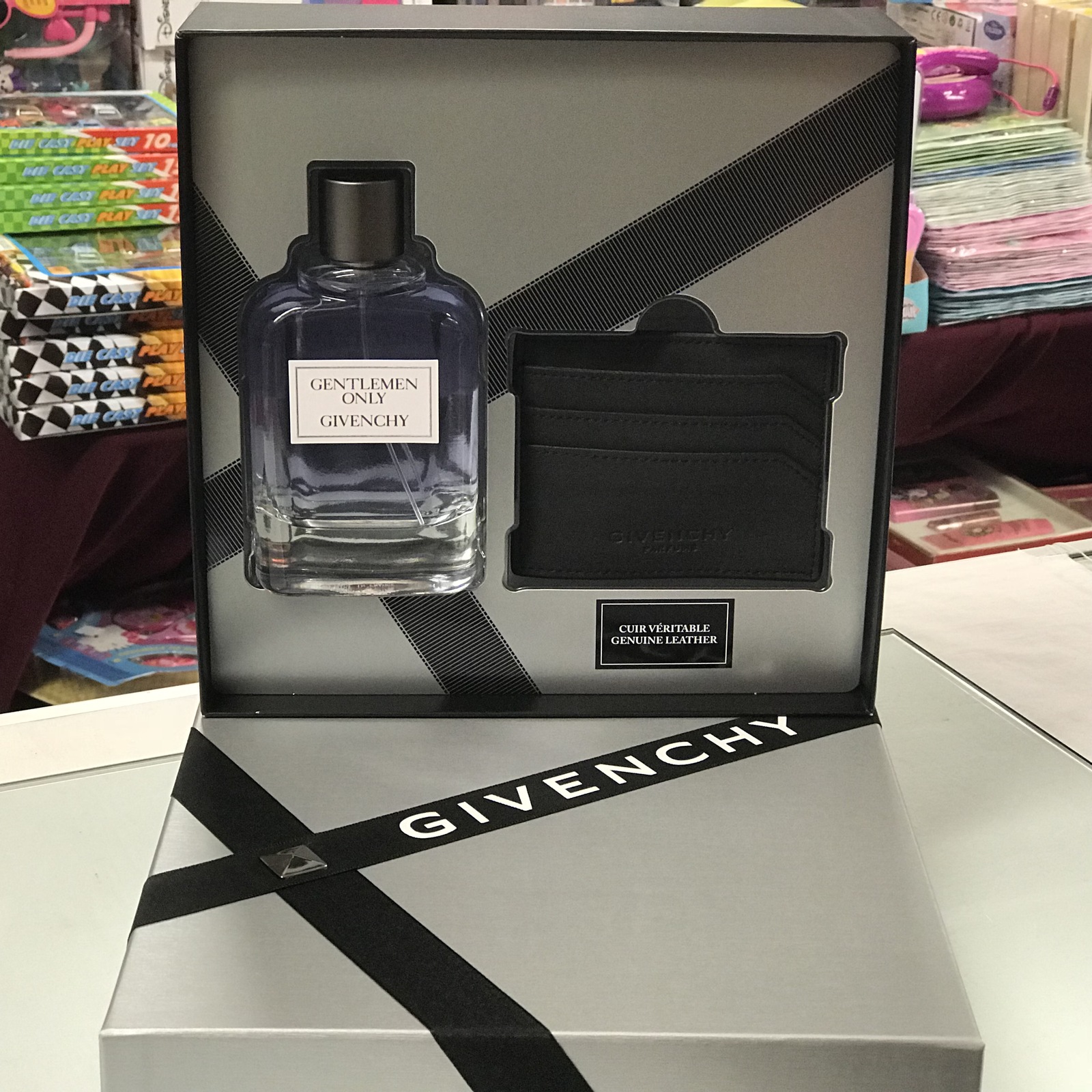 GIVENCHY GENTLEMEN ONLY by GIVENCHY 2-pcs MEN Set, 3.3 OZ + Leather Card Holder  - £98.09 GBP