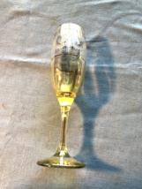 Gold Highlighted Champagne Glass With Filigree 8 1/4 Inches Mint - £7.98 GBP