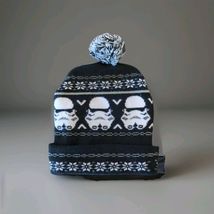 Star Wars Storm Trooper Black/White Beanie With Pom New One Size - $12.86