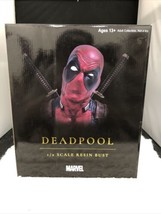 Diamond Select Marvel DEADPOOL Legends in 3D 1/2 Scale Bust Statue 0356/1000 NEW - £276.54 GBP