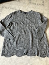 Lane Bryant Metallic Gray Knit Scalloped Hem Pullover Sweater Size 14 / 16 - £21.79 GBP