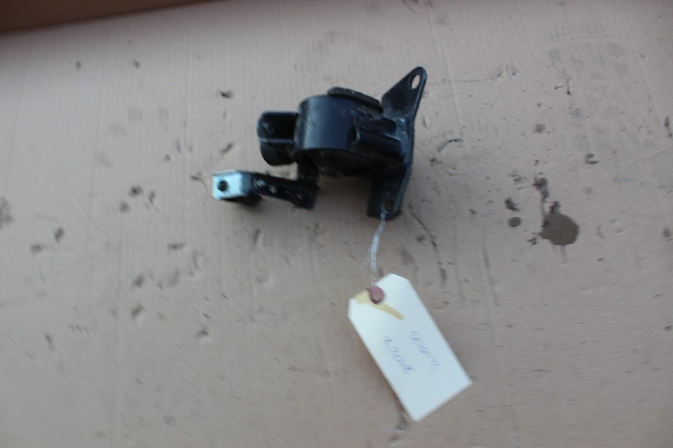 2008-2010 SCION TC DRIVER LEFT SIDE MANUAL ENGINE MOTOR MOUNT X2048 - $39.59