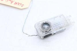 04-10 AUDI A8 L DOOR FLOOR LOGO LIGHT Q7119 image 4