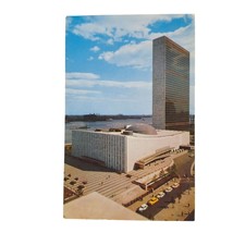 Postcard United Nations Building East River New York City New York Chrome - £5.44 GBP