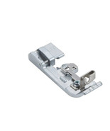 Genuine BERNINA L450/L460 Cording Presser Foot 502070.07.03 - $384.78 MXN