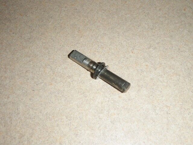 Toastmaster Bread Maker Machine Drive Shaft for Pan for Model 1148 & 1148X  - $16.65