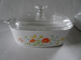 Casserole Dish Corning Ware 2 Quart A-2-B Wildflower with Clear Pyrex Lid A-9-C - £23.84 GBP