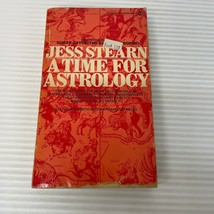 A Time For Astrology Paperback Book by Jess Stearn from Signet Books 1972 - £9.74 GBP