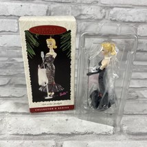 Hallmark Keepsake Ornament 1995 Solo In The Spotlight Barbie Collector&#39;s... - $10.22