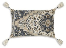 Winbury - Pillow - $1,655.40 MXN