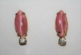 Vintage Pink Moonstone &amp; Clear Crystal Screw Back Earrings J333 - £12.77 GBP