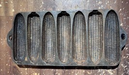 Vintage Cast Iron Cornbread 7 Stick Pan - Cob Muffin Mold - Made In USA - $213.11 MXN