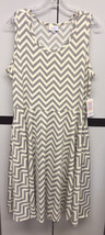 NWT LuLaRoe XL Gray and Cream Chevron Geometric Print Nikki Sleeveless Dress - £37.65 GBP